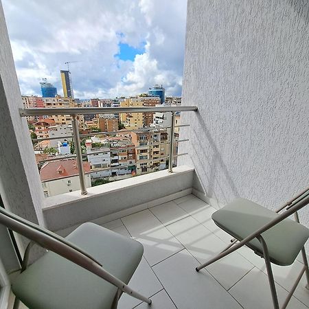 Pazari Luxury Central Apartment Тирана Екстериор снимка